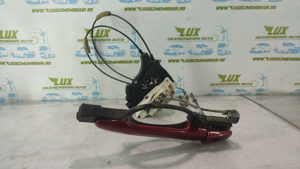 Broasca stanga fata cu maner exterior Mitsubishi Lancer X [facelift] [2010 - 2015] 1.8 d 4N13