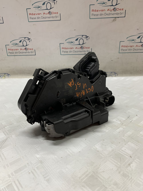 Broasca stanga fata Skoda Octavia 4 - Benzina 2021, 5TB837015D