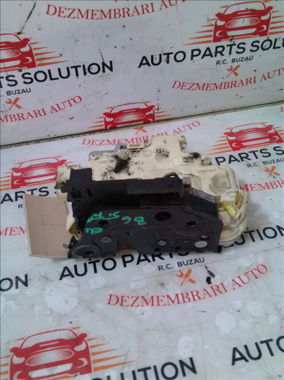 Broasca stanga fata VOLKSWAGEN PASSAT B6