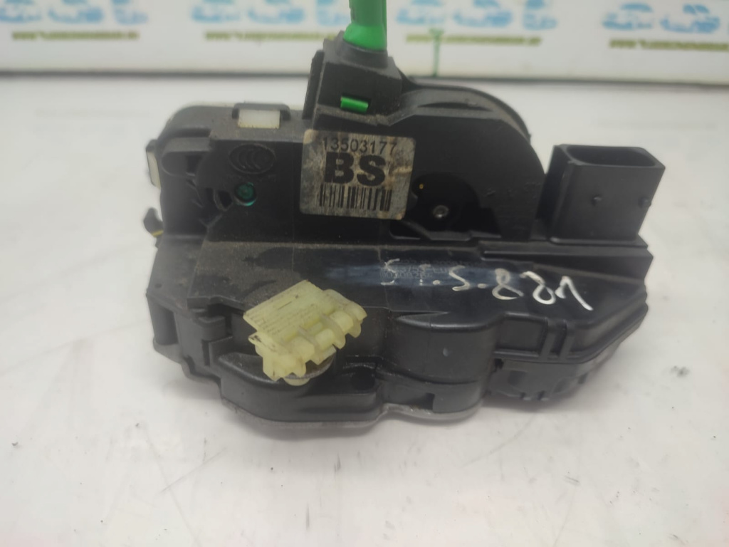 Broasca stanga spate 3023753-e01s Opel I