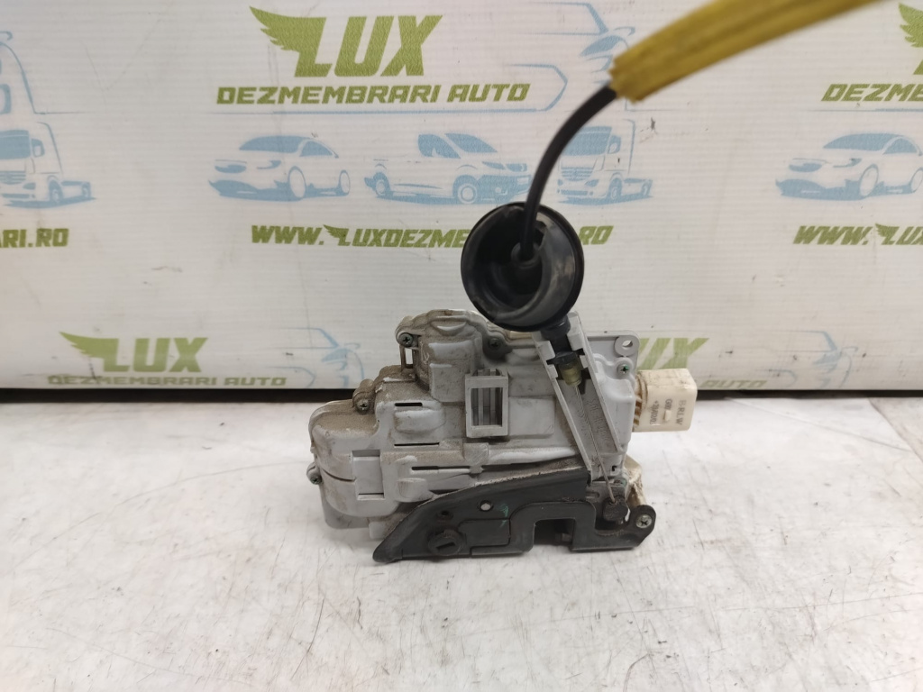 Broasca stanga spate 4f0839015 Audi A6 4F/C6 [2004 - 2008] 2.0 tdi BLB