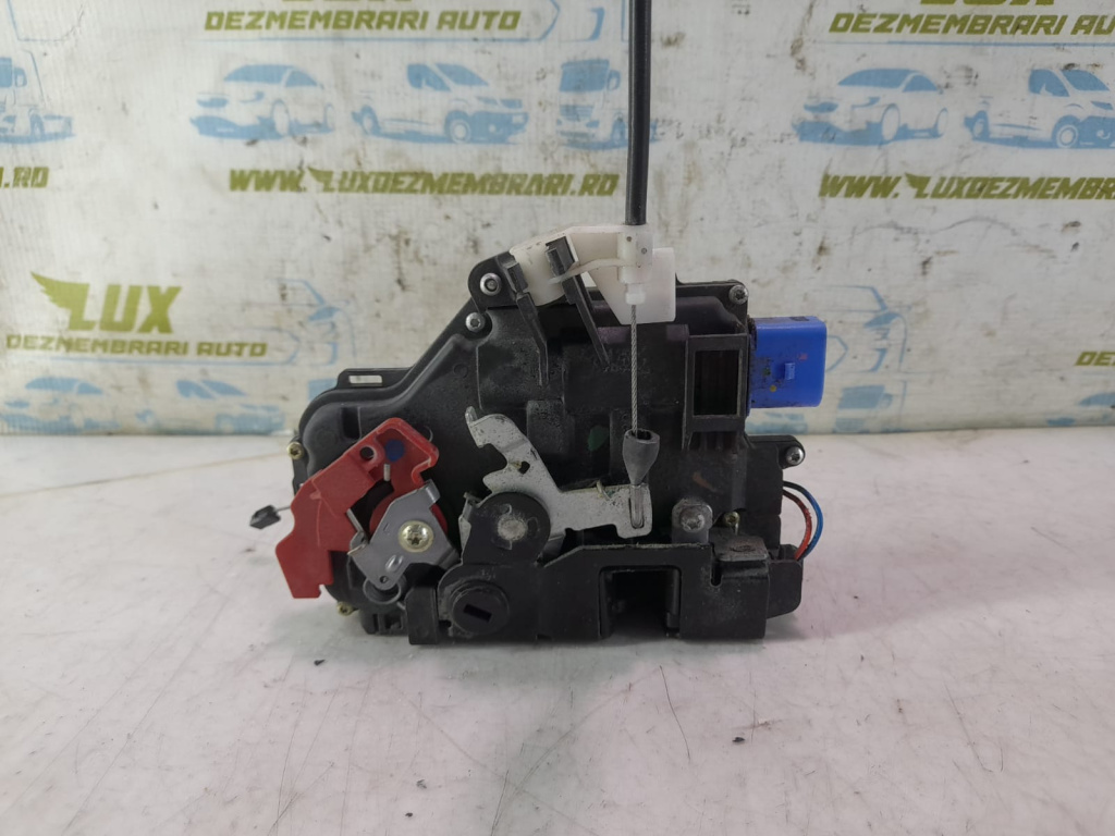 Broasca stanga spate 7L0839015d Volkswagen VW Golf 6 [2008 - 2015] 1.6 tdi CAYC