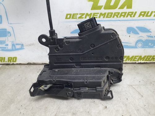 Broasca stanga spate 805034742r Renault Captur [2013 - 2017]