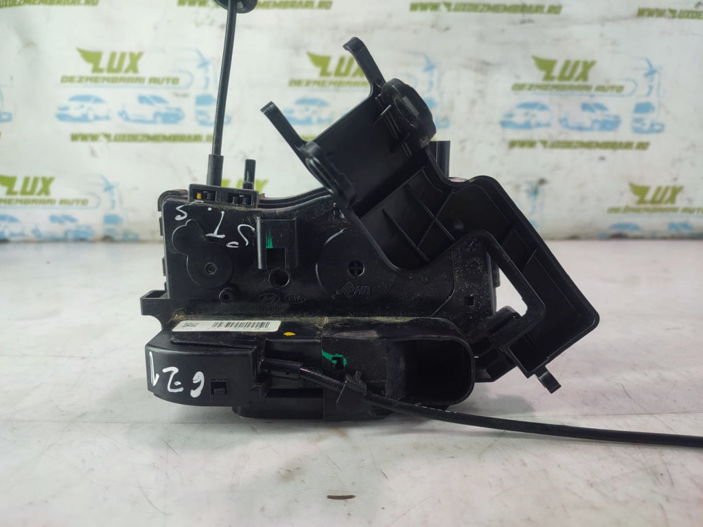 Broasca stanga spate 81410-1K000 Hyundai ix20 [facelift] [2015 - 2020] 1.4 crdi D4FC
