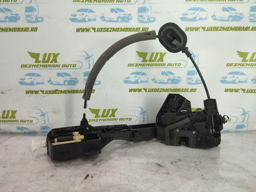 Broasca stanga spate 825036040r Renault Megane 4 [2016 - 2020] 1.3 tce H5H470