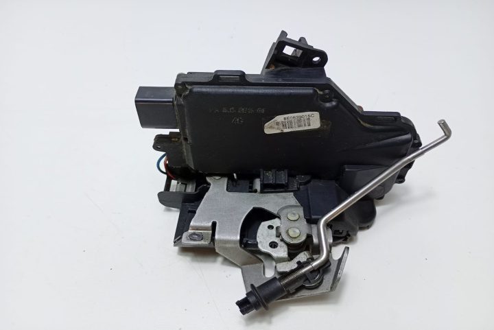 Broasca stanga spate 8E0839015C Audi A4 B6 [2000 - 2005]