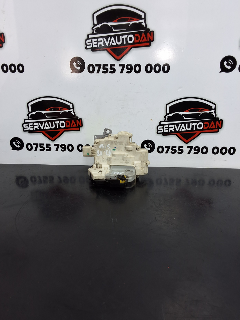 Broasca stanga spate Audi A3 (2003-2008) [8P1] 1.9 Motorina 2008, 4F0839015