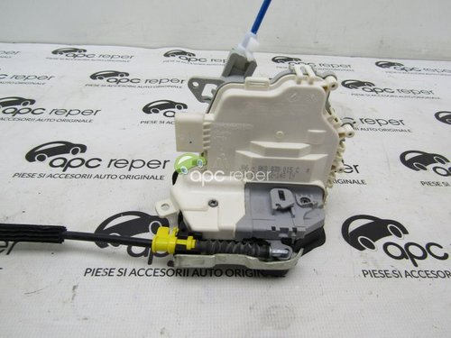Broasca stanga spate Audi A4 B8 8k0 839 015C