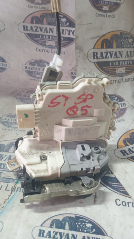 Broasca stanga spate Audi Q5 2012, 8K0839015C