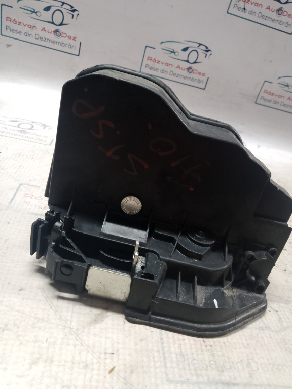 Broasca stanga spate BMW F10 2011, 7202147