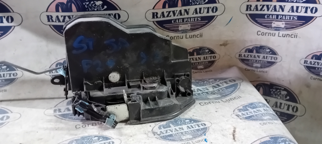 Broasca stanga spate BMW X3 F25 2012
