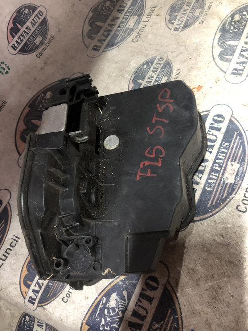 Broasca stanga spate BMW X3 F25 2014