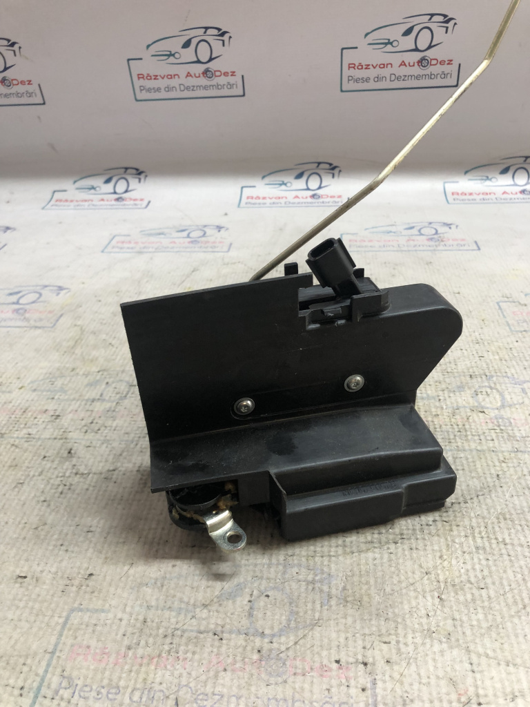Broasca stanga spate Dacia Sandero 2 2019, 825037563R