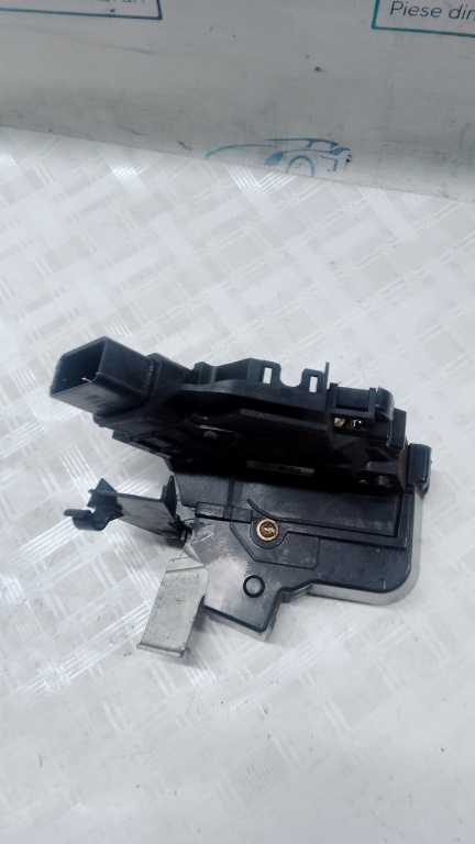 Broasca stanga spate Ford Focus 2 - Motorina 2006, 4M5AA26413BC