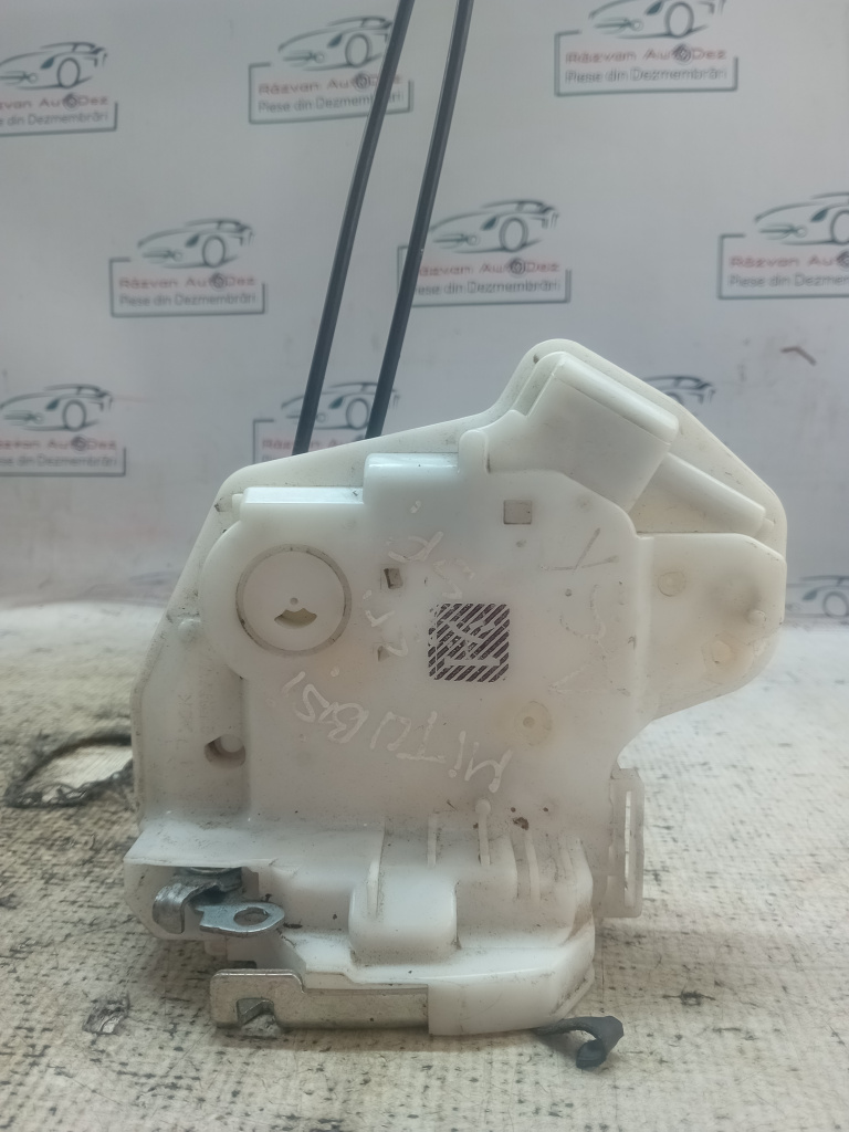 Broasca stanga spate Mitsubishi ASX 1990