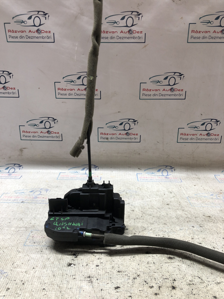 Broasca stanga spate Nissan Qashqai 2012