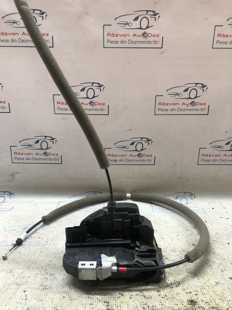 Broasca stanga spate Renault Kadjar 2014