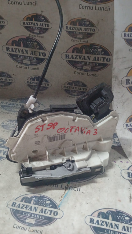 Broasca stanga spate Skoda Octavia 3, 5E0839015