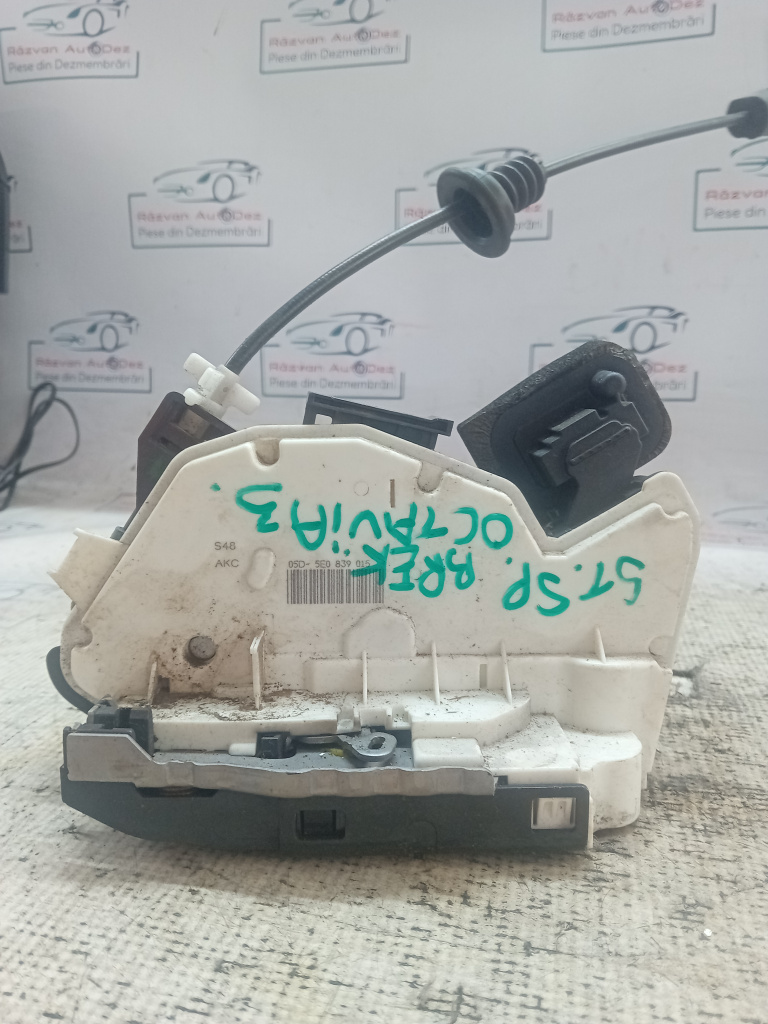 Broasca stanga spate Skoda Octavia 3 Break 2015, 5E0839015