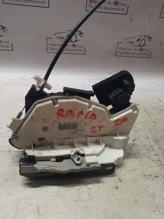 Broasca stanga spate Skoda RAPID 2015, 5E0839015