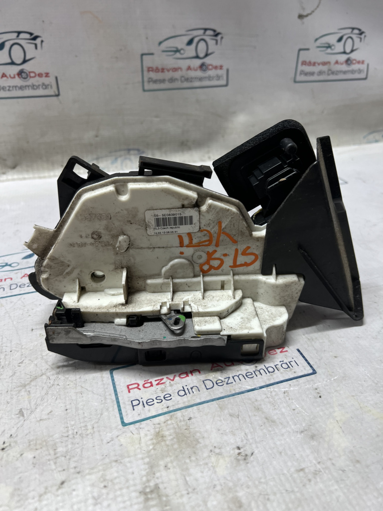 Broasca stanga spate Skoda Yeti 2012, 5E0839015