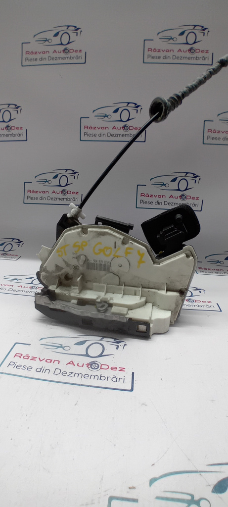 Broasca stanga spate Volkswagen Golf 7 2014, 5K4839015R