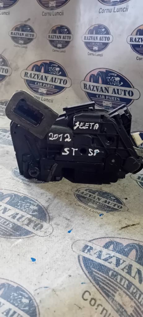 Broasca stanga spate Volkswagen Jetta 2012