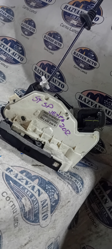 Broasca stanga spate Volkswagen Jetta 2012
