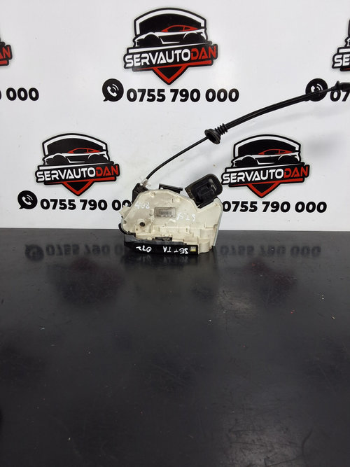 Broasca stanga spate Volkswagen Jetta 6 (2010-2014) 1.6 Motorina 2012, 5K4839015E