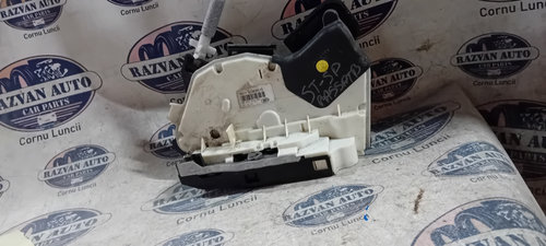 Broasca stanga spate Volkswagen Passat B8 2014
