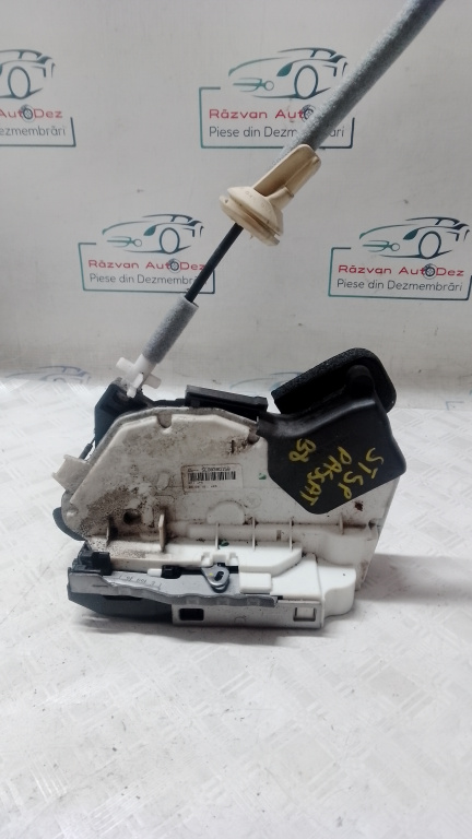 Broasca stanga spate Volkswagen Passat B8 - Motorina 2016, 5E0839015B