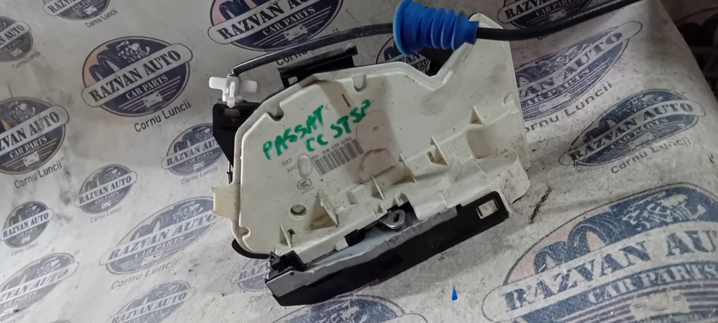 Broasca stanga spate Volkswagen Passat CC 2013