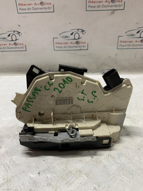Broasca stanga spate Volkswagen Passat CC - Motorina 2010, 5N0839015D