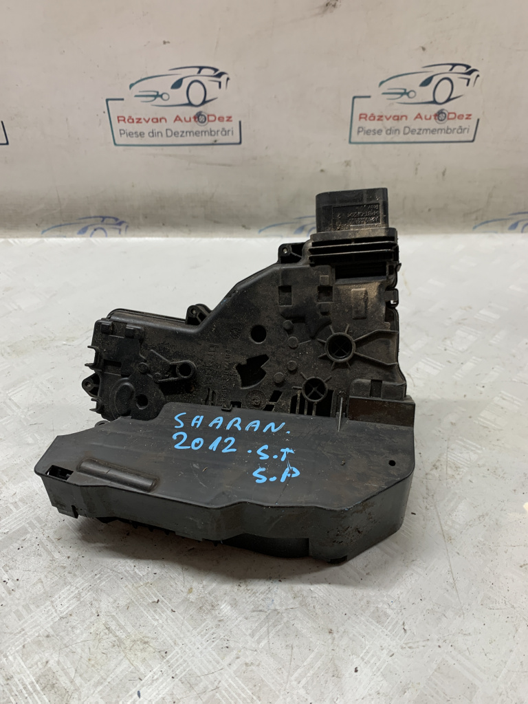 Broasca stanga spate Volkswagen Sharan - Motorina 2012, 7N0839015B