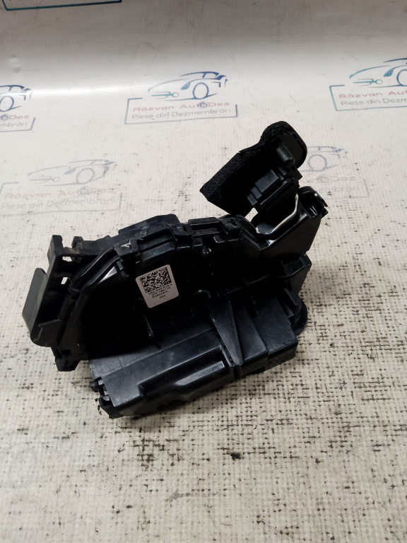 Broasca stanga spate Volkswagen Tiguan 2020, 5NA839015C