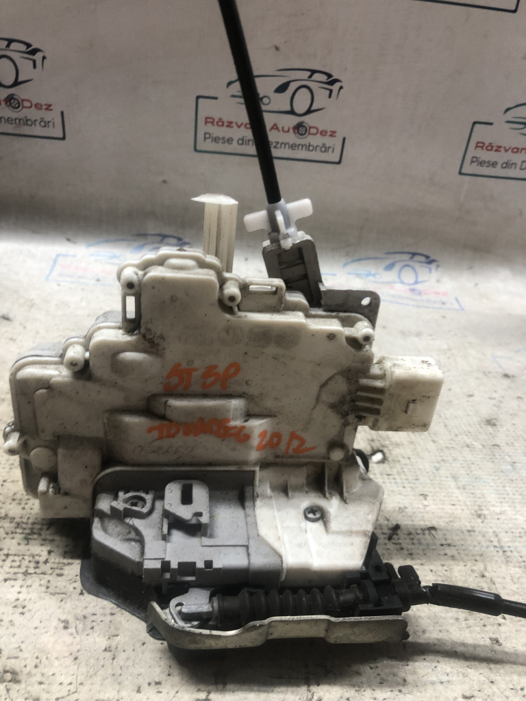 Broasca stanga spate Volkswagen Touareg - Motorina 2012, -