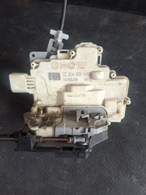 Broasca stanga spate VW Passat B7 - COD 3C4839015A