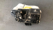 Broasca stanga spate vw polo 6n 6n4839015c