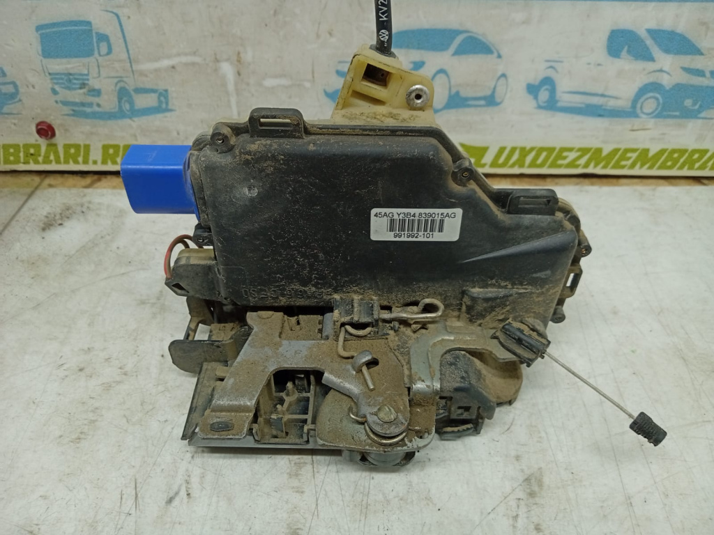 Broasca stanga spate y3b4839015ag Volkswagen VW Polo 4 9N [2001 - 2005]