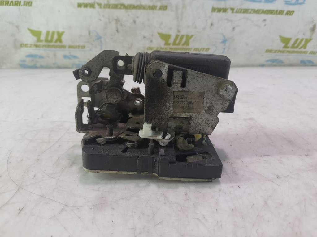 Broasca usa 25029556R Dacia Duster [2010 - 2013] 1.5 dci K9K896
