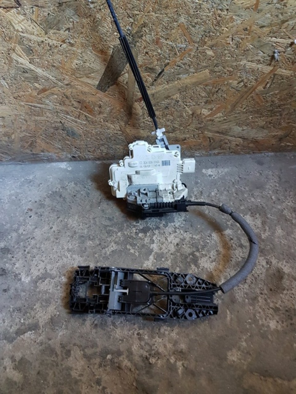Broasca usa 3c4839016a dreapta spate vw passat b7 variant