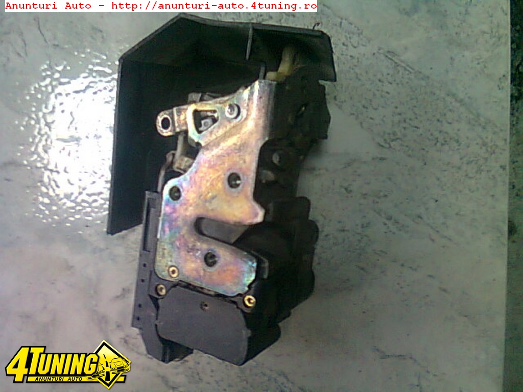Broasca usa Alfa Romeo 156