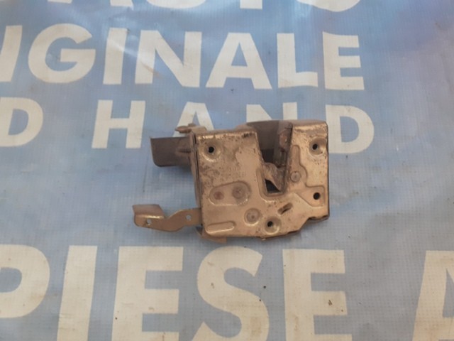 Broasca usa BMW E30; 1924787.9