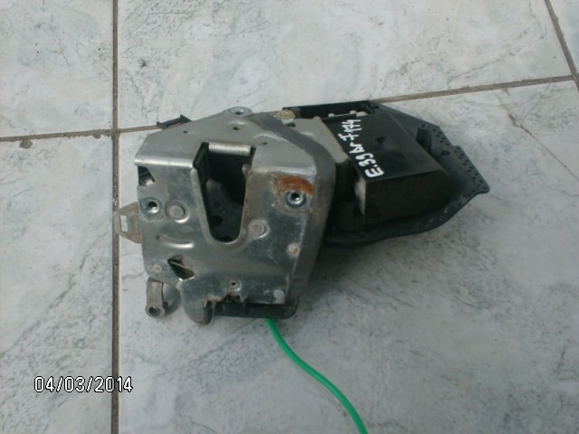 Broasca usa BMW E39; 8235126