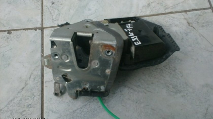 Broasca usa BMW E39; 8235126