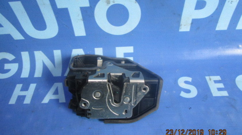 Broasca usa BMW E60; 7036171 // 7036172 (spate)