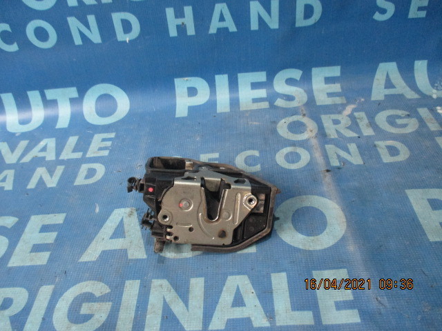 Broasca usa BMW E70 X5 2008; 7202146 (fata)