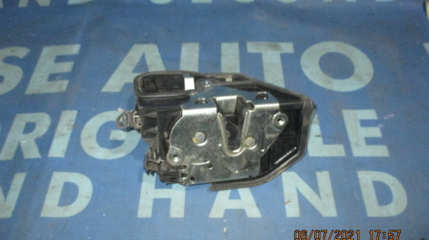 Broasca usa BMW E71 X6 2011; 7283629 // 7276682 (fata)