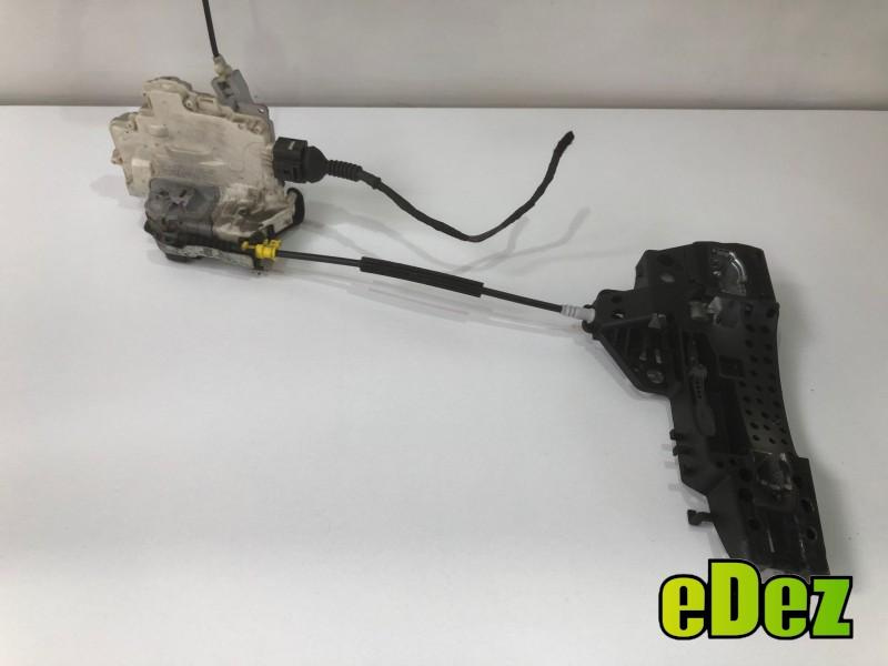 Broasca usa cu maner dreapta spate Audi A3 (2012-2019) [8V1] 4g0839016