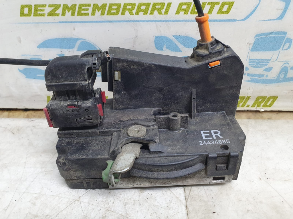 Broasca usa dreapta fata 24434885 Opel Corsa C [facelift] [2003 - 2006] 1.2 benzina Z12XE